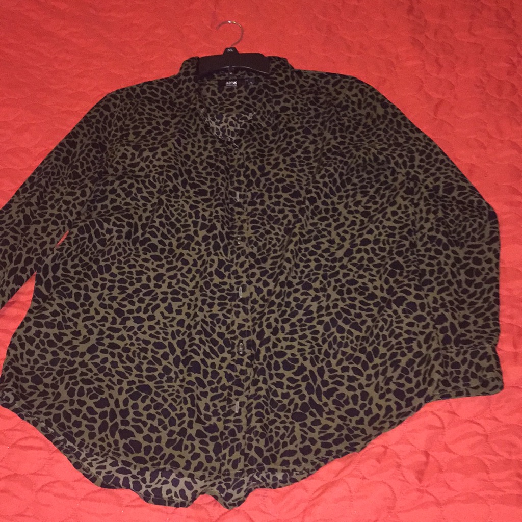 Apt 9 Button Down